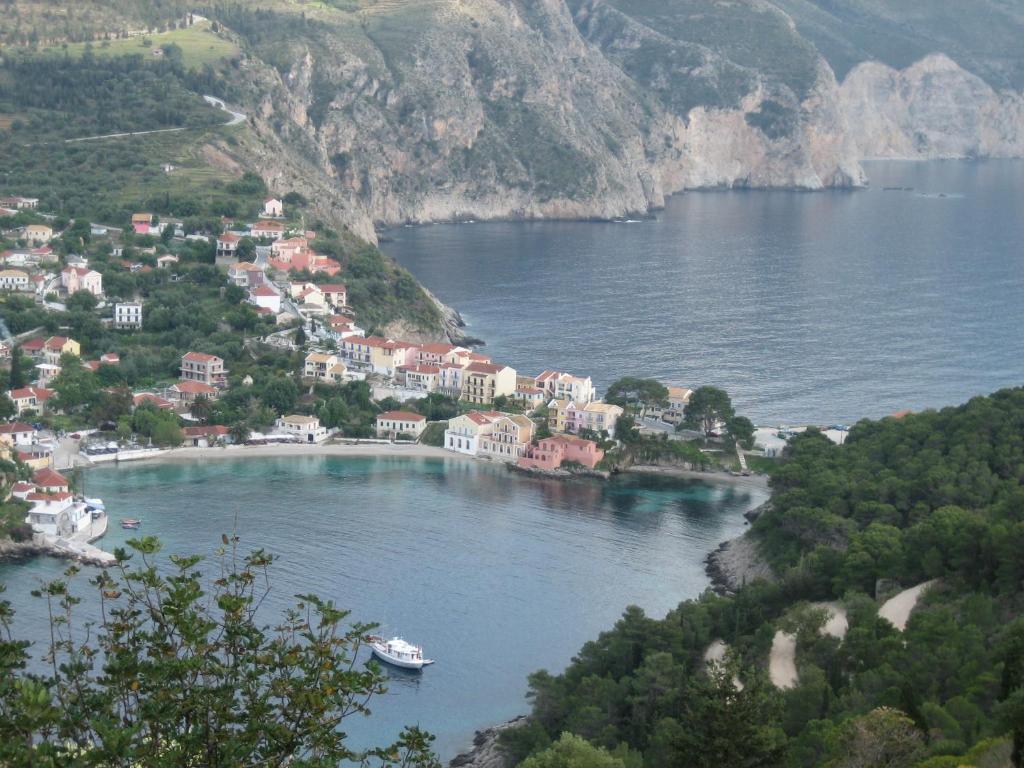 Superb Villa With Private Pool Peaceful Location Sami  Zimmer foto